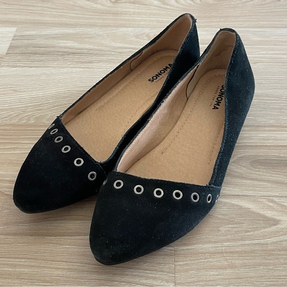 Sonoma Black Flats with Silver Accents - Picture 2 of 5